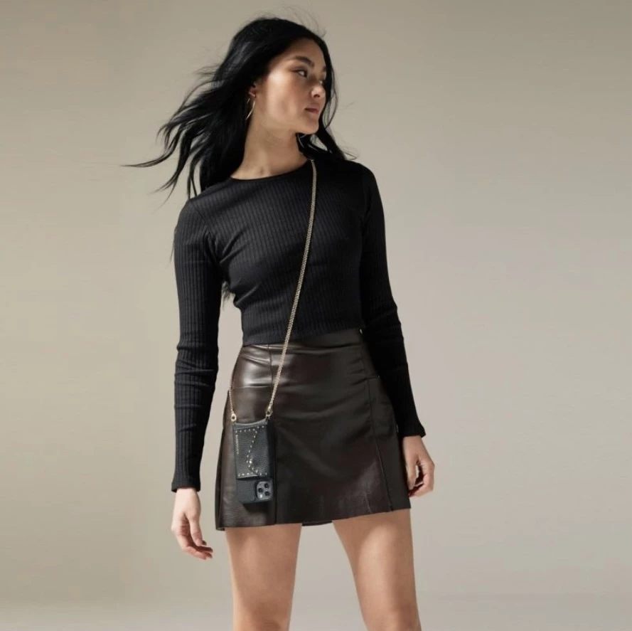 Bandolier Unisex Studded Street Style Chain Plain Leather Logo For Women Black (stock Check Required) X One Size 10 Bandolier Unisex Studded Street Style Chain Plain Leather Logo For Women Black (stock Check Required) X One Size - Image 10