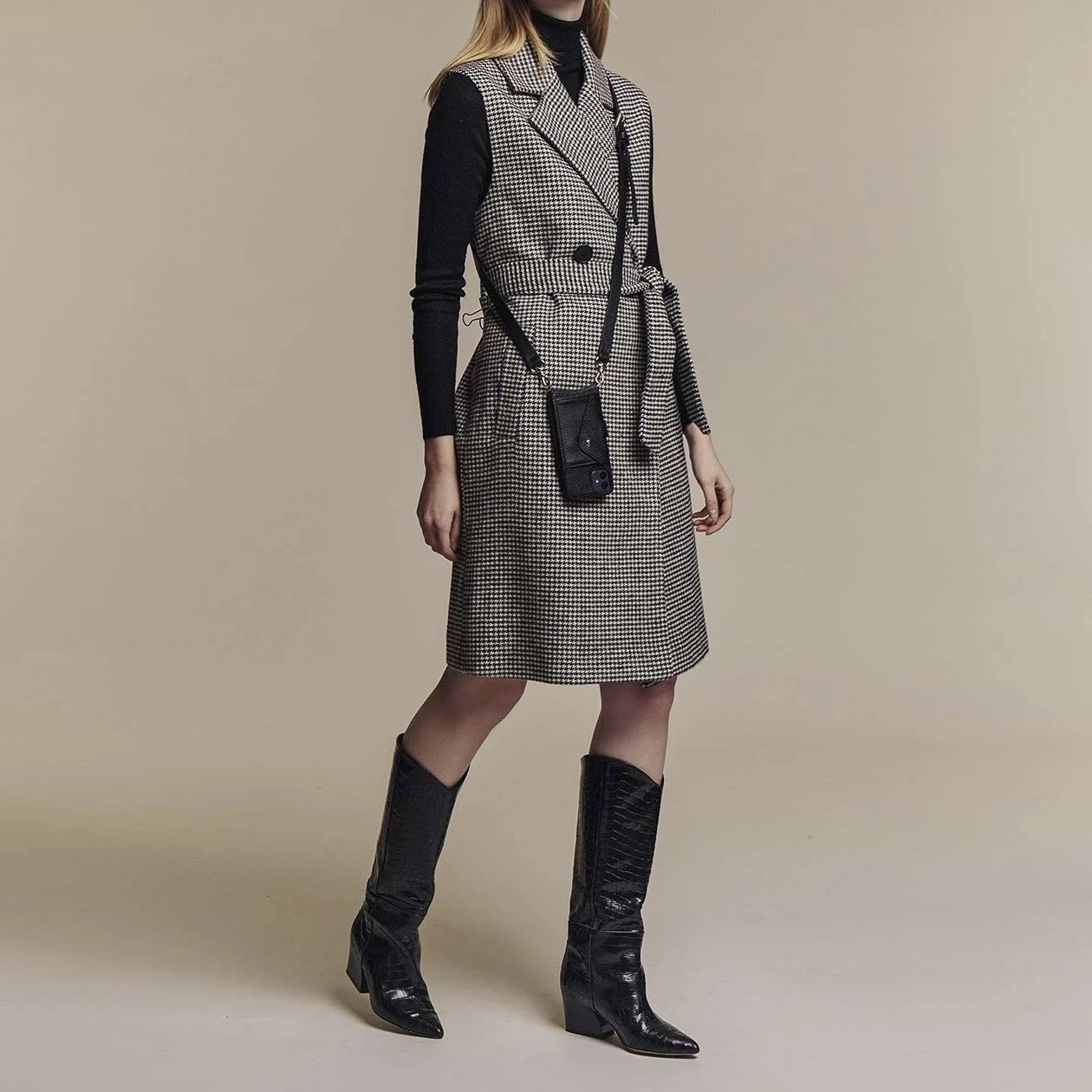 Bandolier Plain Leather IPhone 8 IPhone 8 Plus IPhone X IPhone XS For Women Black/gold X Iphone 12 Pro Max 3 Bandolier Plain Leather IPhone 8 IPhone 8 Plus IPhone X IPhone XS For Women Black/gold X Iphone 12 Pro Max - Image 3