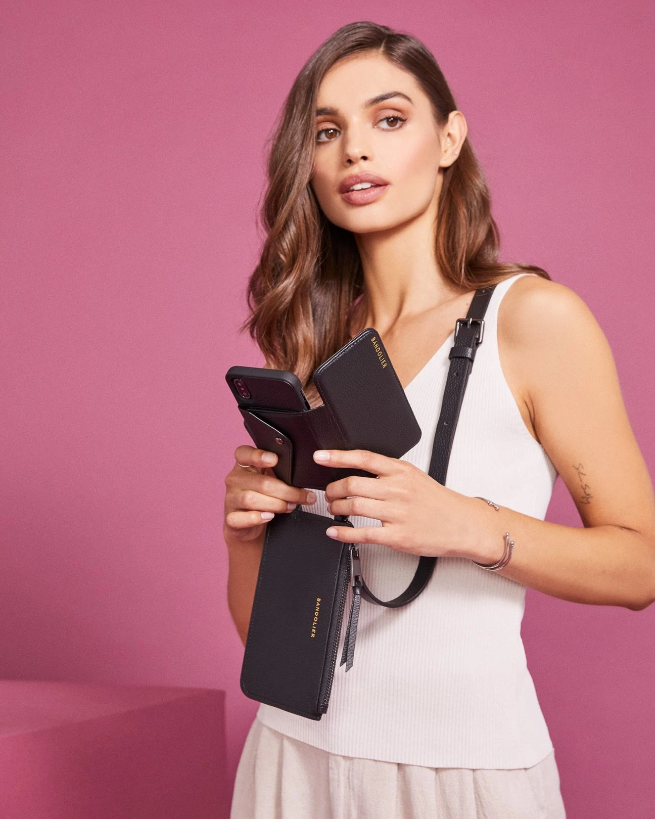 Bandolier Unisex Street Style Plain Leather IPhone 8 IPhone 8 Plus For Women Black/gold X Iphone 13 Pro 11 Bandolier Unisex Street Style Plain Leather IPhone 8 IPhone 8 Plus For Women Black/gold X Iphone 13 Pro - Image 11