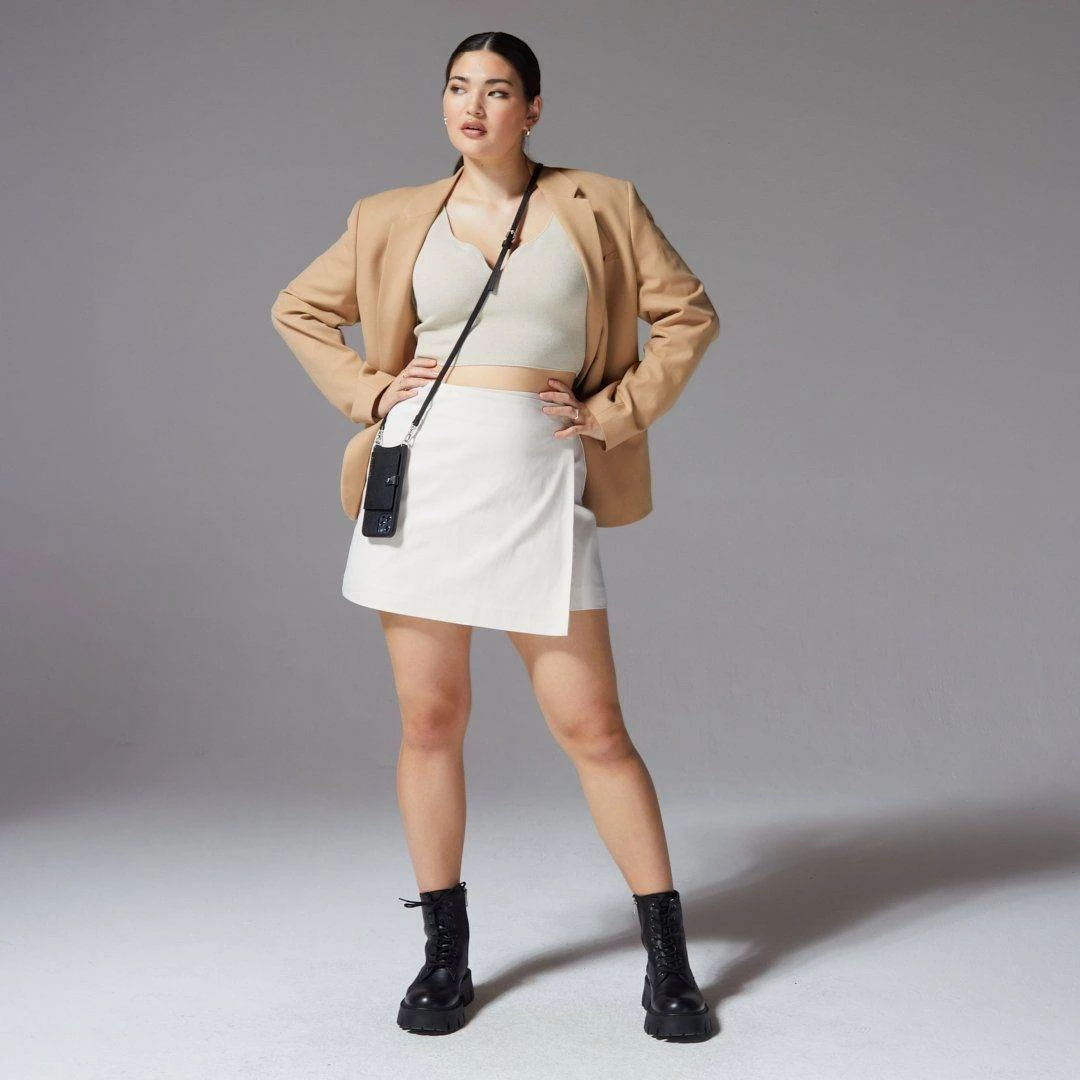 Bandolier 2021 SS Plain Leather Logo IPhone 13 IPhone 13 Pro IPhone 13 Pro Max For Women Black/silver X Iphone 13 Pro 19 Bandolier 2021 SS Plain Leather Logo IPhone 13 IPhone 13 Pro IPhone 13 Pro Max For Women Black/silver X Iphone 13 Pro - Image 19