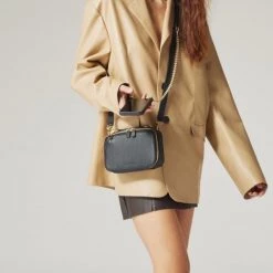 Bandolier 2021 SS Plain IPhone 8 IPhone 8 Plus IPhone X IPhone XS For Women Black/gold X One Size -Bandolier Online Shop org 5124