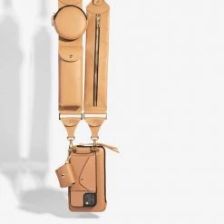 Bandolier Plain Leather Logo IPhone 13 IPhone 13 Pro IPhone 13 Pro Max For Women Tan/gold (airpod 3) X Iphone 12 / 12 Pro -Bandolier Online Shop org 5212