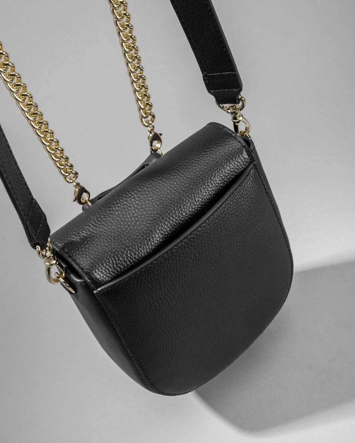 Bandolier 2020-21FW Casual Style Unisex Suede Blended Fabrics Street Style Chain For Women Black/gold X One Size 10 Bandolier 2020-21FW Casual Style Unisex Suede Blended Fabrics Street Style Chain For Women Black/gold X One Size - Image 10