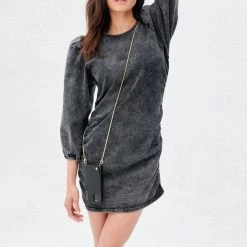 Bandolier 2020-21FW Unisex Street Style Plain Leather IPhone 8 IPhone 8 Plus For Women Black/gold X Iphonexs/x 17 Bandolier 2020-21FW Unisex Street Style Plain Leather IPhone 8 IPhone 8 Plus For Women Black/gold X Iphonexs/x -Bandolier Online Shop org 6473