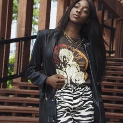 Bandolier 2020-21FW Unisex Street Style Plain Leather IPhone 8 IPhone 8 Plus For Women Black/gold X Iphonexs/x 27 Bandolier 2020-21FW Unisex Street Style Plain Leather IPhone 8 IPhone 8 Plus For Women Black/gold X Iphonexs/x -Bandolier Online Shop org 6483