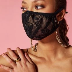 Bandolier 2021 Cruise Street Style Face Masks For Women Black/gold X One Size 16 Bandolier 2021 Cruise Street Style Face Masks For Women Black/gold X One Size -Bandolier Online Shop org 6523