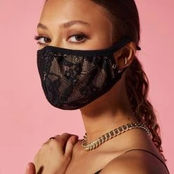 Bandolier 2021 Cruise Street Style Face Masks For Women Black/gold X One Size 19 Bandolier 2021 Cruise Street Style Face Masks For Women Black/gold X One Size -Bandolier Online Shop org 6526