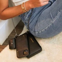 Bandolier 2022 SS Leather Logo Smart Phone Cases For Women ③black/pewter X One Size -Bandolier Online Shop org 7685