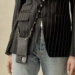 Bandolier 2020 Cruise Unisex Street Style Plain Leather IPhone 8 IPhone 8 Plus For Women Black/gold X Iphone13pro 27 Bandolier 2020 Cruise Unisex Street Style Plain Leather IPhone 8 IPhone 8 Plus For Women Black/gold X Iphone13pro -Bandolier Online Shop org 7896