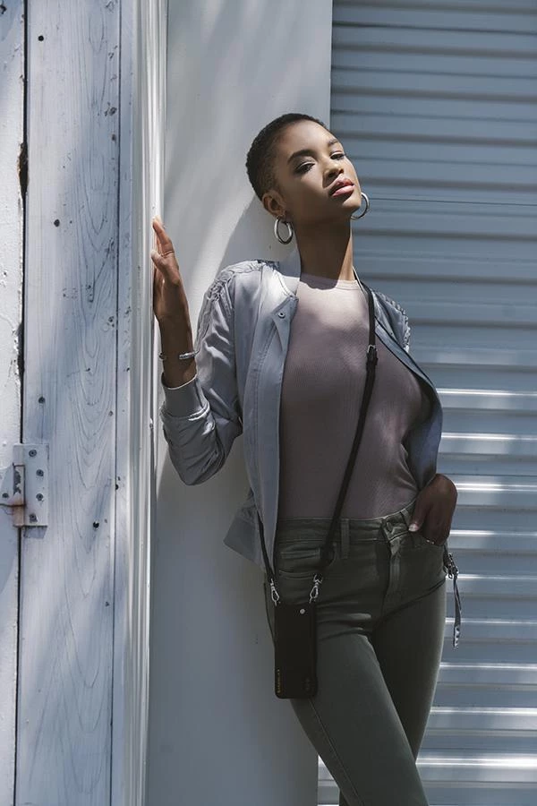 Bandolier EMMA Plain Leather IPhone 8 IPhone 8 Plus IPhone X IPhone XS For Women Black/gold X One Size 5 Bandolier EMMA Plain Leather IPhone 8 IPhone 8 Plus IPhone X IPhone XS For Women Black/gold X One Size - Image 5