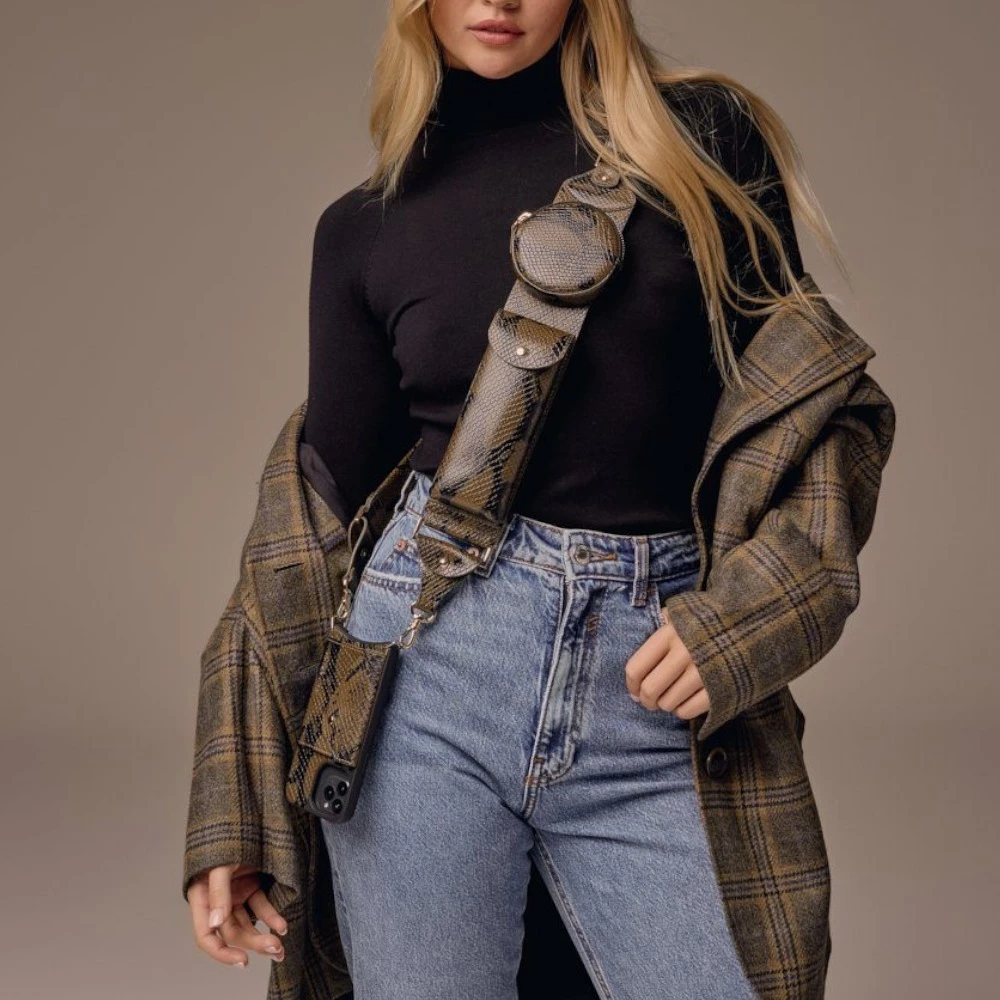 Bandolier Plain Leather Python IPhone 13 IPhone 13 Mini IPhone 13 Pro For Women Brown Snake/gold X Iphone 13 Pro Max 9 Bandolier Plain Leather Python IPhone 13 IPhone 13 Mini IPhone 13 Pro For Women Brown Snake/gold X Iphone 13 Pro Max - Image 9