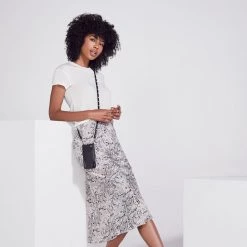 Bandolier 2020 Cruise Unisex Street Style Plain Leather IPhone 8 IPhone 8 Plus For Women Black/silver X Iphone13pro 26 Bandolier 2020 Cruise Unisex Street Style Plain Leather IPhone 8 IPhone 8 Plus For Women Black/silver X Iphone13pro -Bandolier Online Shop org 8383