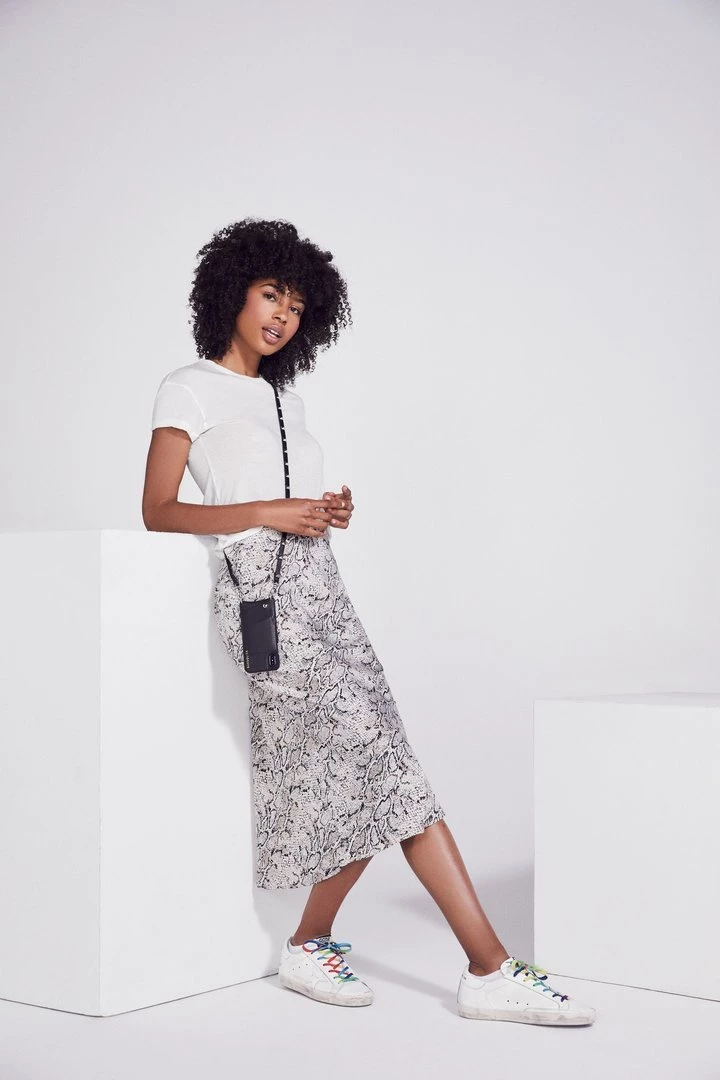 Bandolier 2020 Cruise Unisex Street Style Plain Leather IPhone 8 IPhone 8 Plus For Women Black/silver X Iphone13pro 7 Bandolier 2020 Cruise Unisex Street Style Plain Leather IPhone 8 IPhone 8 Plus For Women Black/silver X Iphone13pro - Image 7