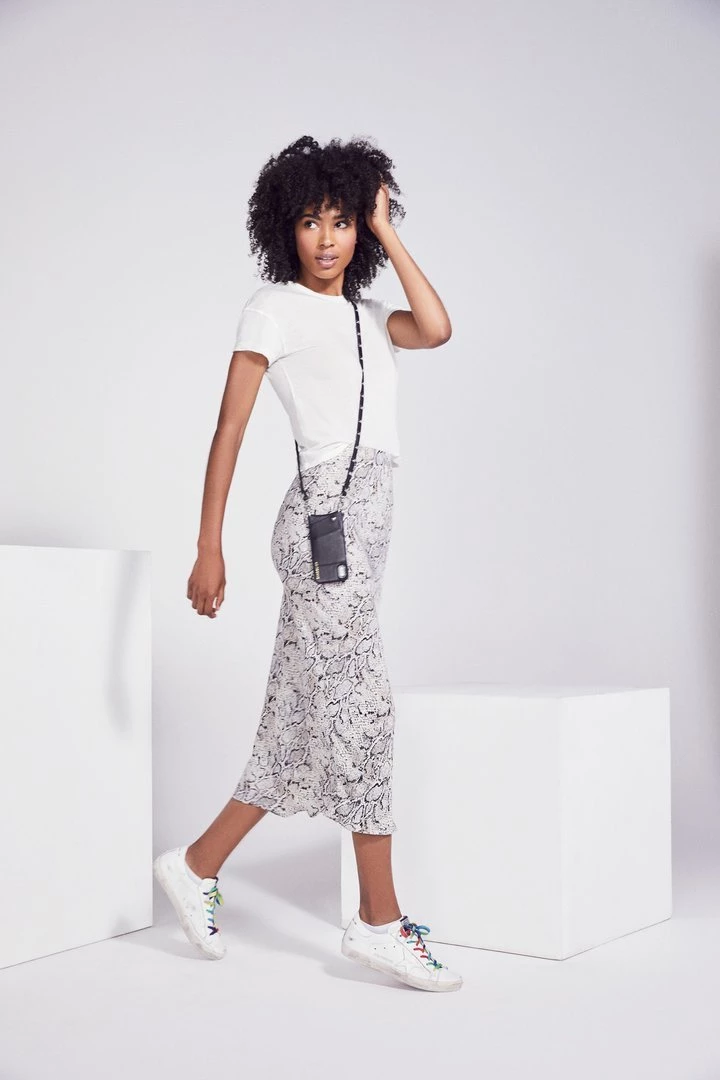 Bandolier 2020 Cruise Unisex Street Style Plain Leather IPhone 8 IPhone 8 Plus For Women Black/silver X Iphone13pro 10 Bandolier 2020 Cruise Unisex Street Style Plain Leather IPhone 8 IPhone 8 Plus For Women Black/silver X Iphone13pro - Image 10