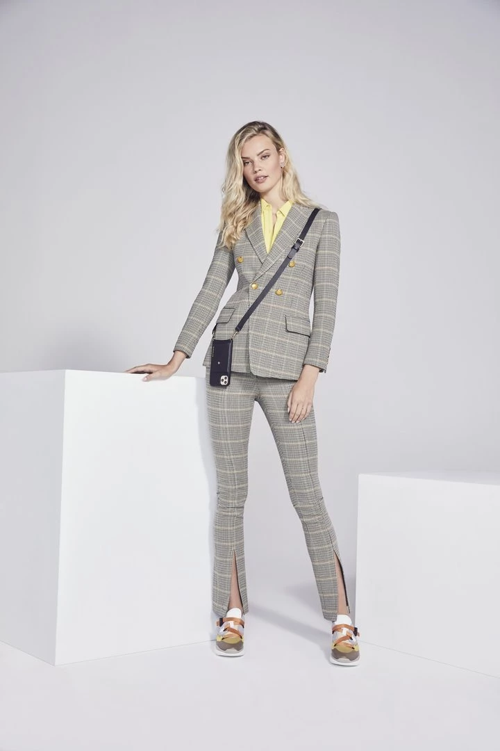 Bandolier 2020 Cruise Unisex Street Style Plain Leather IPhone 8 IPhone 8 Plus For Women Black/gold X Iphone6/7/8plus 11 Bandolier 2020 Cruise Unisex Street Style Plain Leather IPhone 8 IPhone 8 Plus For Women Black/gold X Iphone6/7/8plus - Image 11