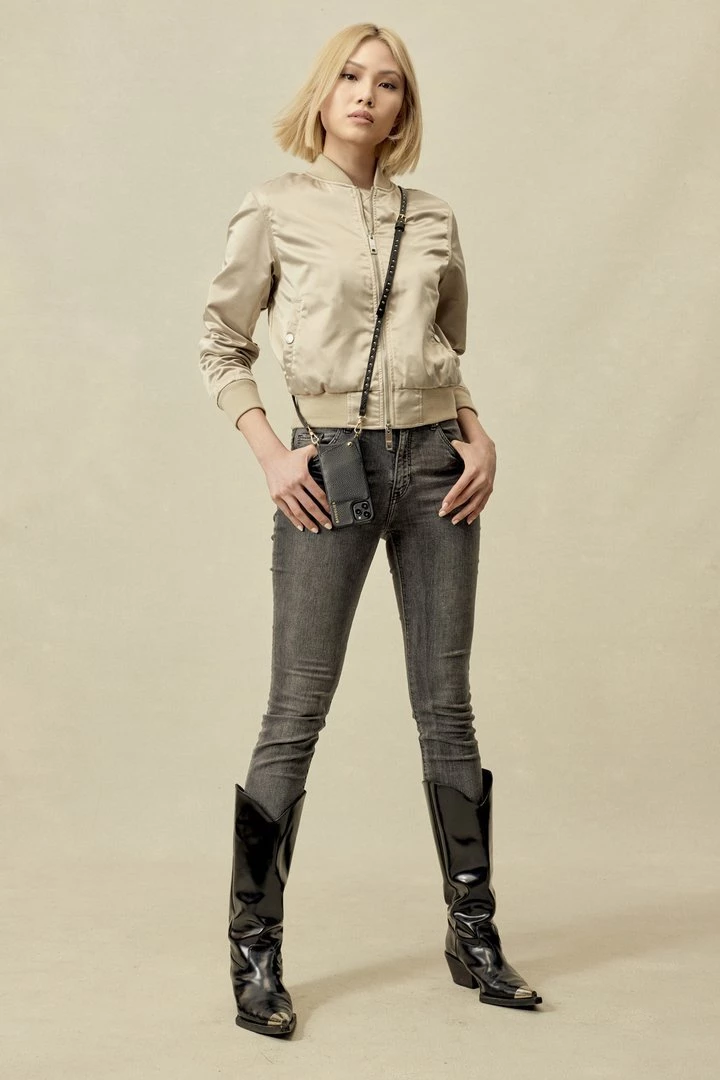 Bandolier 2020 Cruise Unisex Street Style Plain Leather IPhone 8 IPhone 8 Plus For Women Black/gold X Iphonexsmax 8 Bandolier 2020 Cruise Unisex Street Style Plain Leather IPhone 8 IPhone 8 Plus For Women Black/gold X Iphonexsmax - Image 8